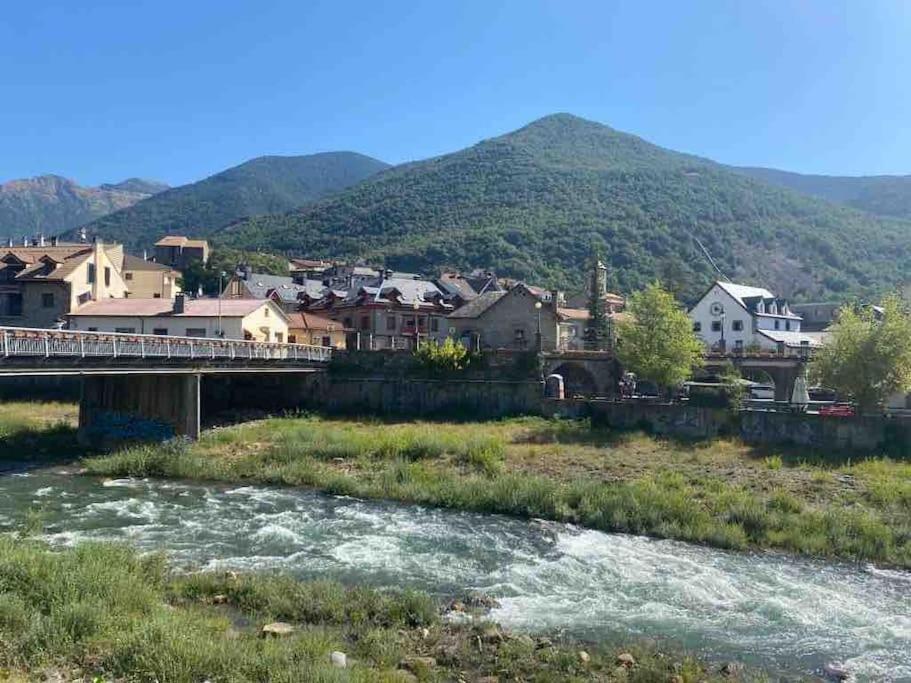 Apart Acogedor En Biescas Para Familias,Vistas A La Montana Buitenkant foto